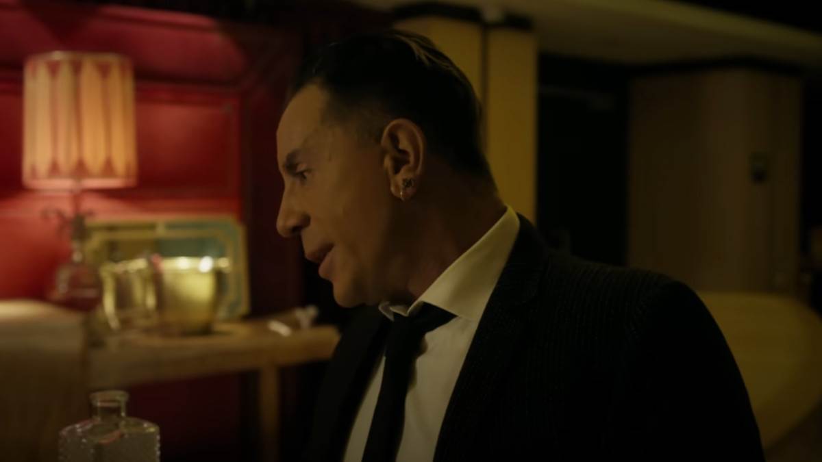  Roditelji ga smjestili u psihijatrijsku bolnicu bez njegove volje 