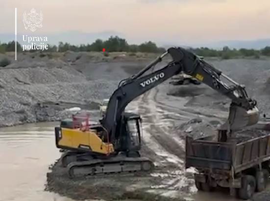  Spriječena eksploatacija šljunka u Zeti 