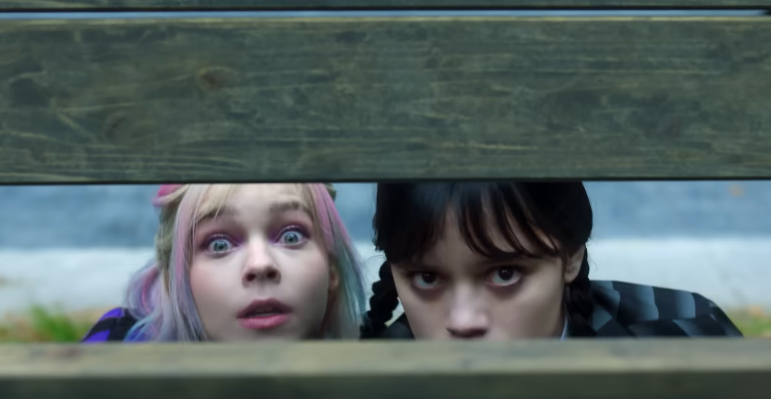  Glavna glumica iz "Wednesday" odlazi iz serije? Kreatori otkrili šok detalje i plan izlaska 3. sezon 