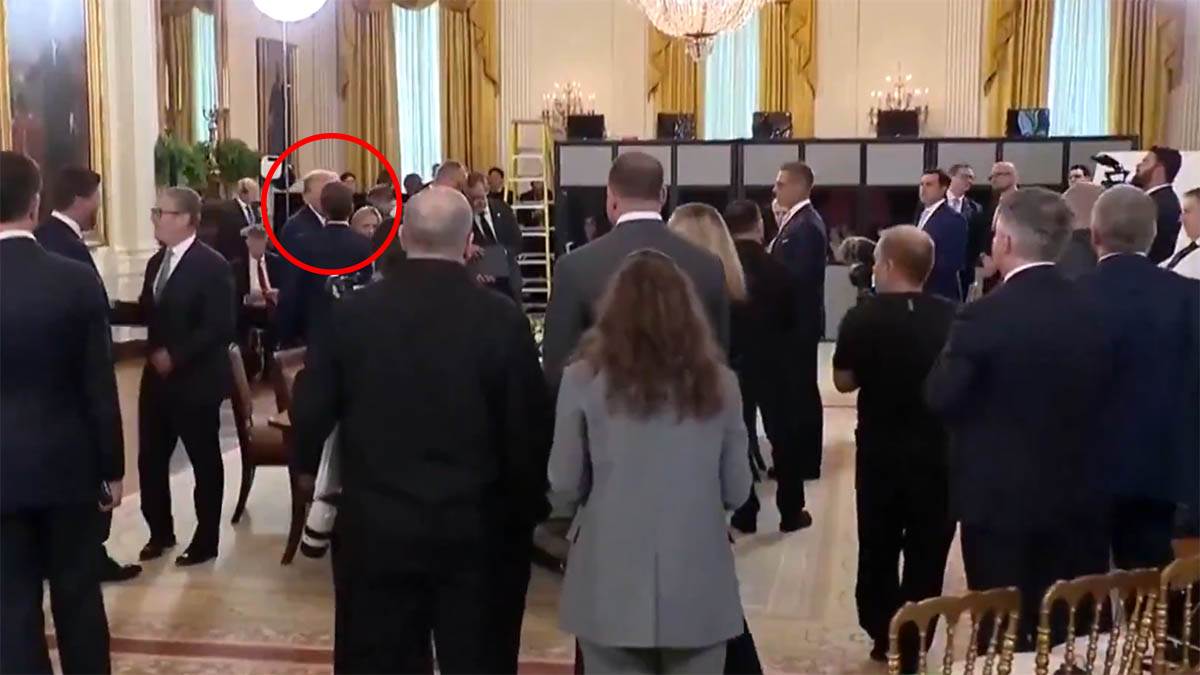  Tajni razgovor Trampa i Makrona 