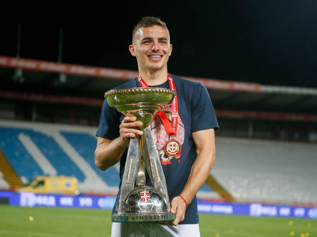  Zvezda zaradila 550.000 od prodaje napadača 