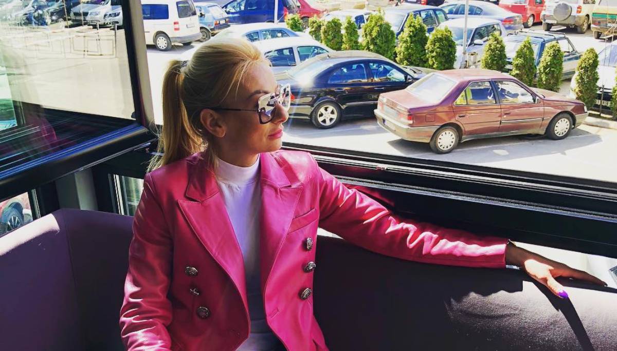  Srpski fudbaler se sukobio sa rijaliti zvijezdom: Gađala ga vazom, on uzvratio! Reagovala policija 