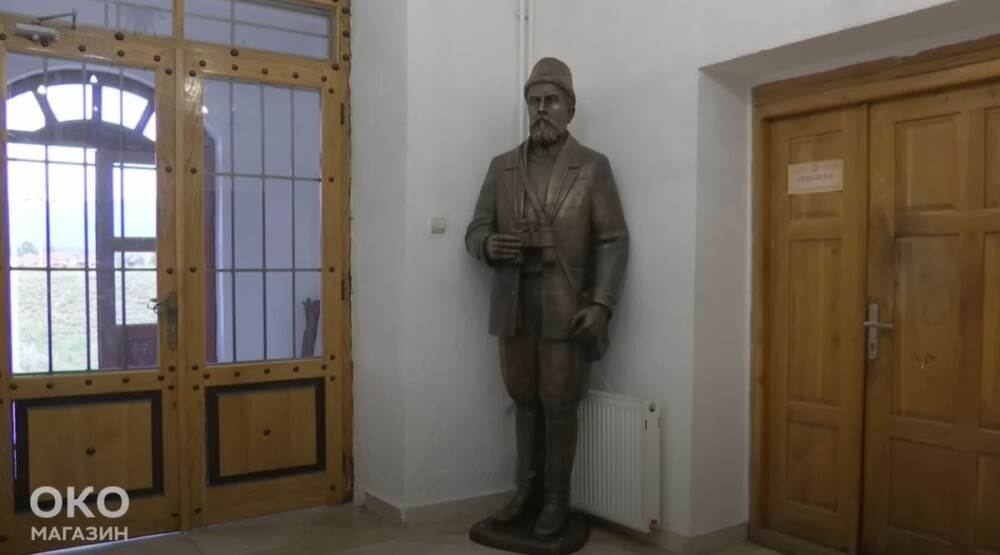 Vanraspravno vijeće beranskog suda naložilo policiji da privremeno oduzme spomenik Đurišiću | Info