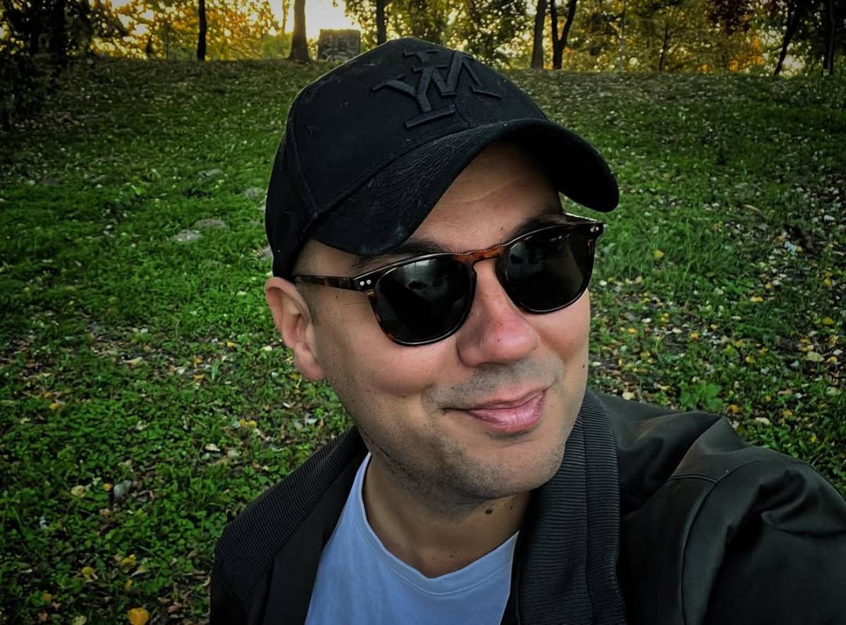  Prije 20 godina bio najpoželjniji pjevač, a onda se povukao 