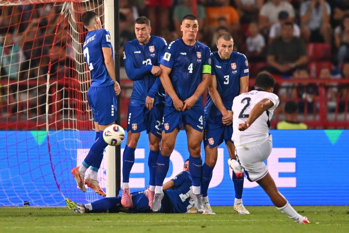   Englezi na sedmom nebu poslije demoliranja Srbije 