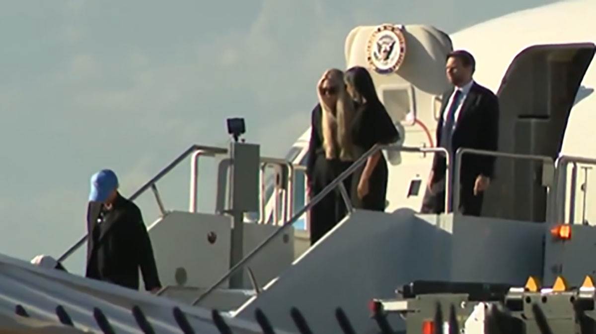  Tijelo ubijenog američkog aktiviste prebačeno u Arizonu 