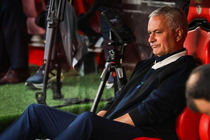  Žoze Murinjo imenovan je za novog trenera Benfike 