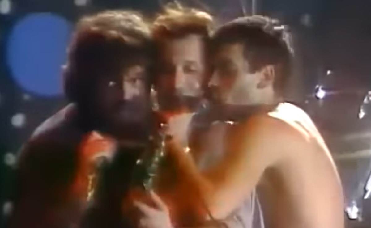  "Djevojčica s druge strane ulice danas živi u Beogradu": Muzičar posle 30 godina otkrio tajnu pjesme 