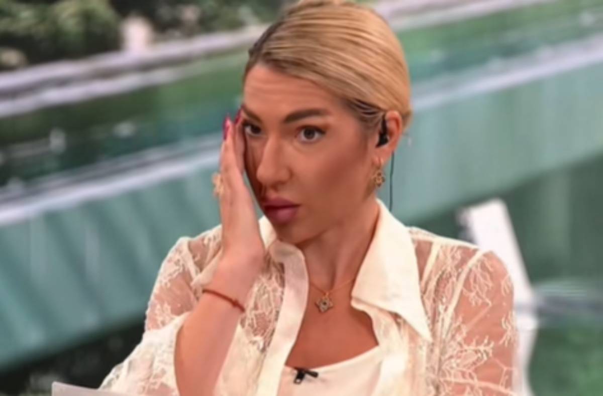   Jovana Jeremić prekinula program, doživela neprijatnost 