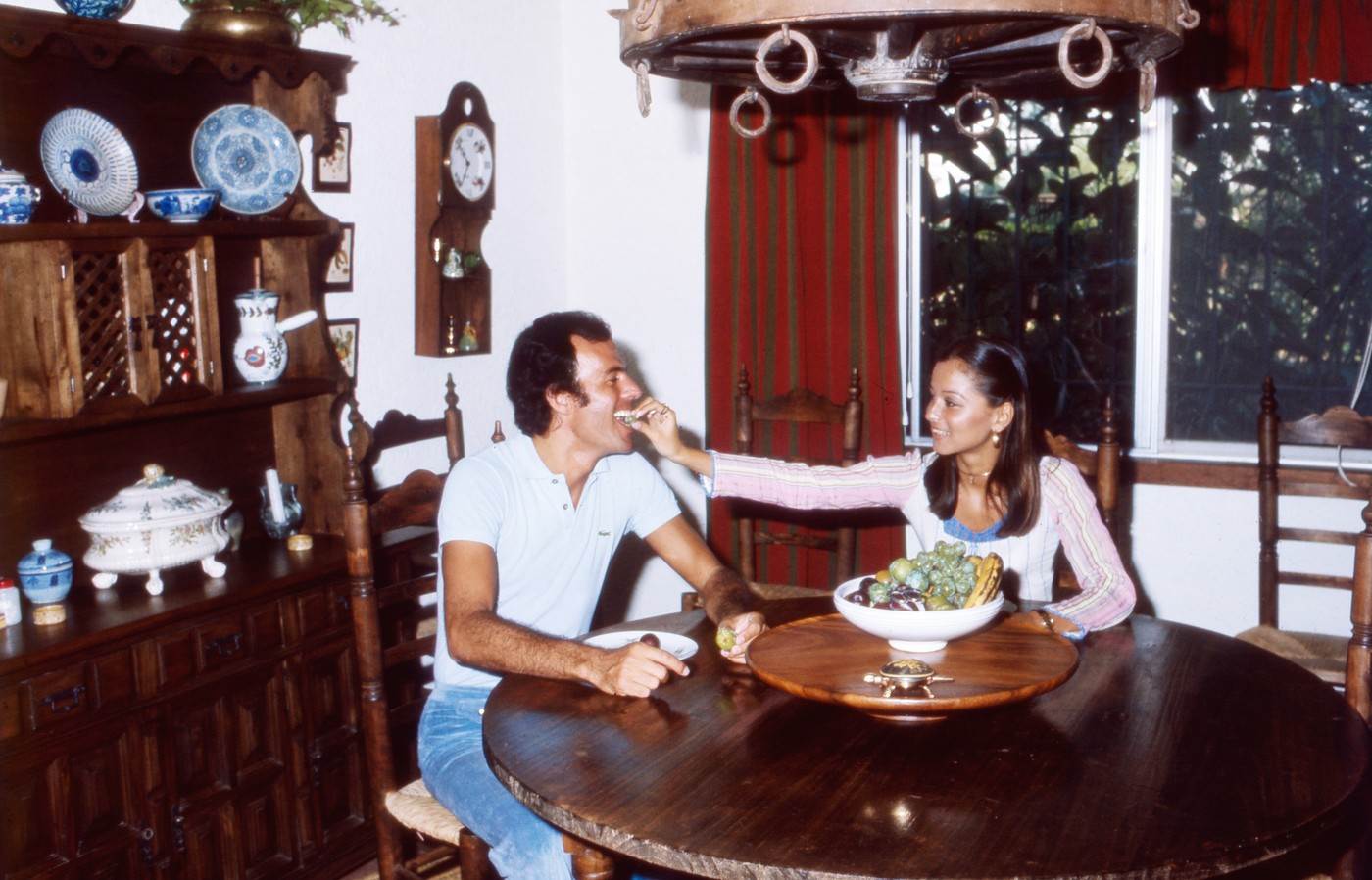  Hulio Iglesijas spavao sa 3.000 žena, varao svaku sem 22 godine mlađe 