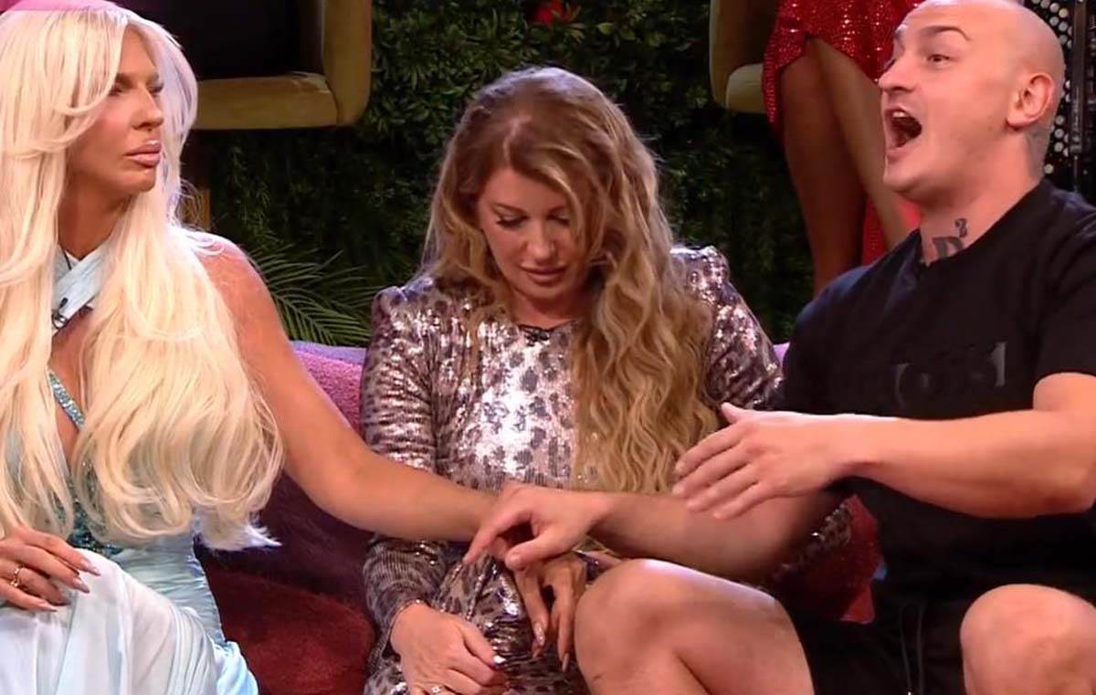  Desingerica i Karleuša se ispipali i držali ruke preko Viki Miljković: Despić joj rekao da je višak, 