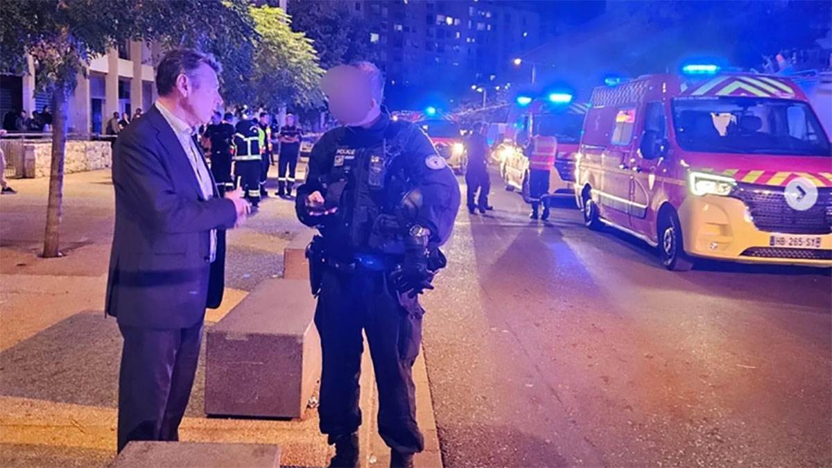  Dvije osobe poginule u pucnjavi blizu centra grada: Užas u poznatom francuskom ljetovalištu (Foto) 