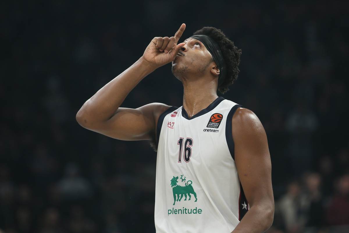  "Zek Ledej? Trenutno nije dobro": Bivši košarkaš Partizana najveći problem Etorea Mesine 