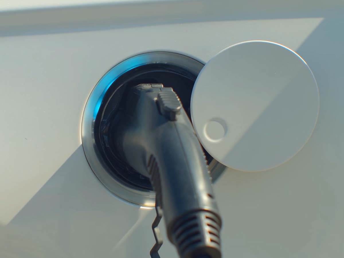  Električna i hibridna vozila čine skoro trećinu evropske proizvodnje automobila 