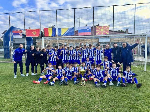  fk budućnost pioniri 