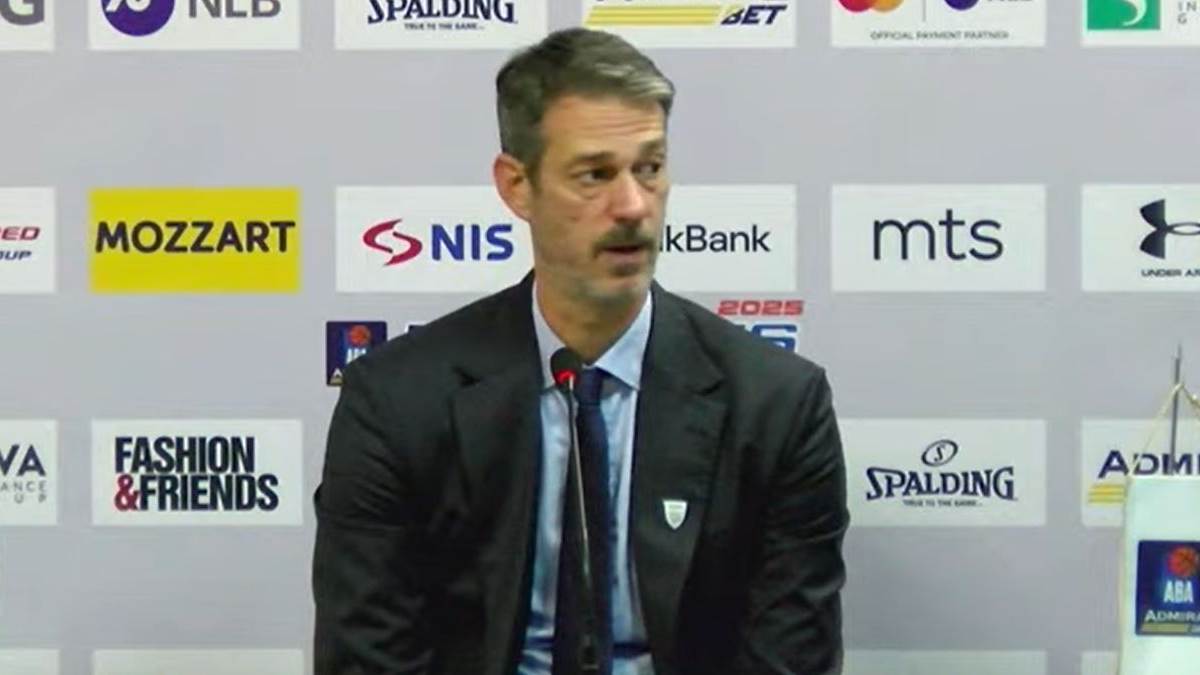  Trener Dubaija napustio konferenciju nakon svađe sa novinarom 