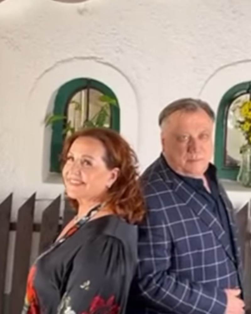  "To mu je bila želja, ali nije stigao da je čuje": Ova pjevačica je poslednja snimila duet sa Halido 