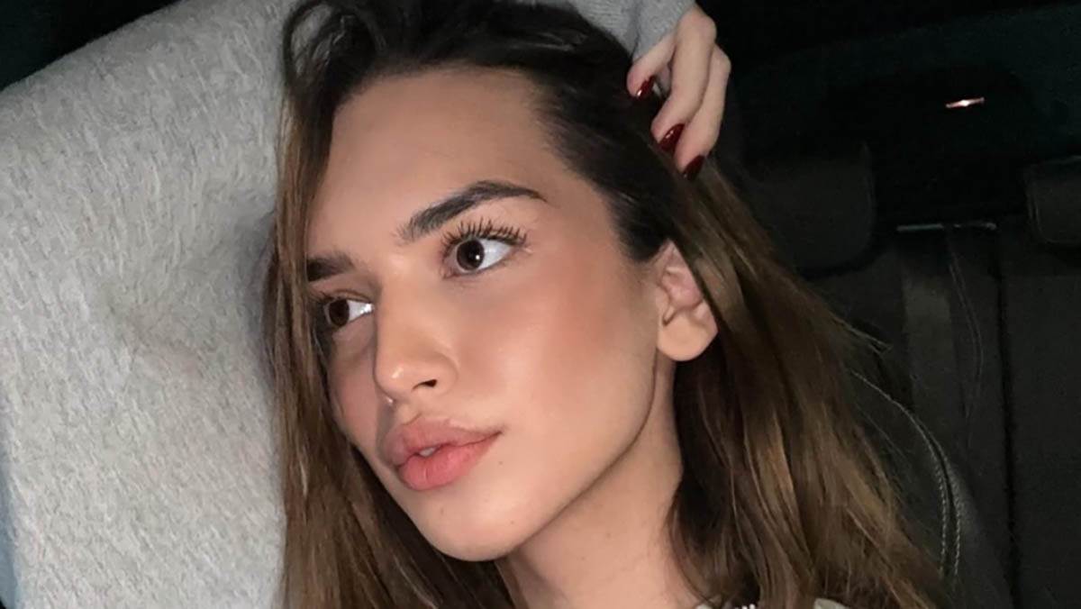  Otkriveno sa kim se druži ćerka Nataše Bekvalac: Hana stigla u Srbiju i odmah otišla u provod, ne ra 