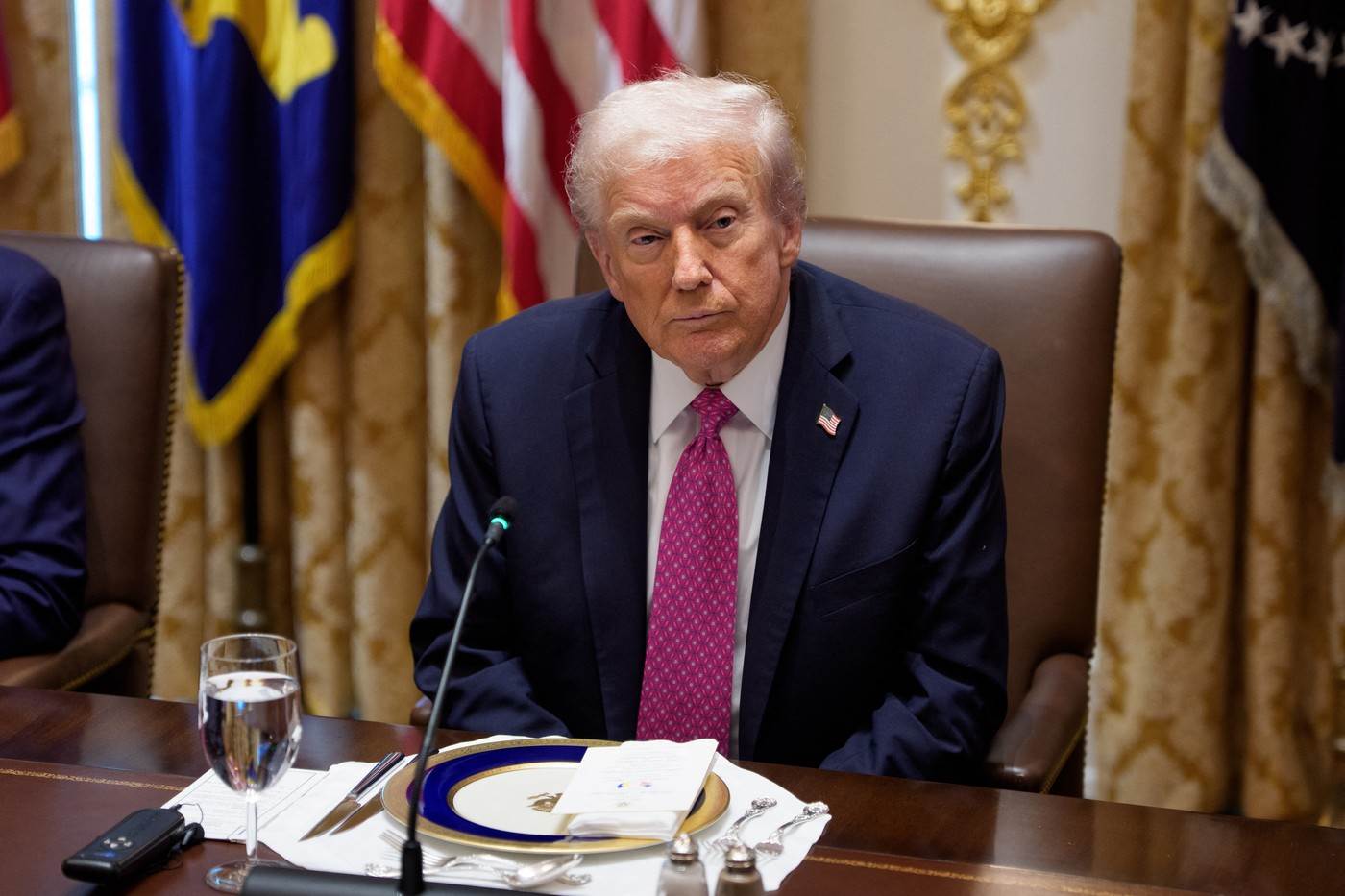  Imovina Trampa pala za 1,1 milijardu dolara od septembra. 