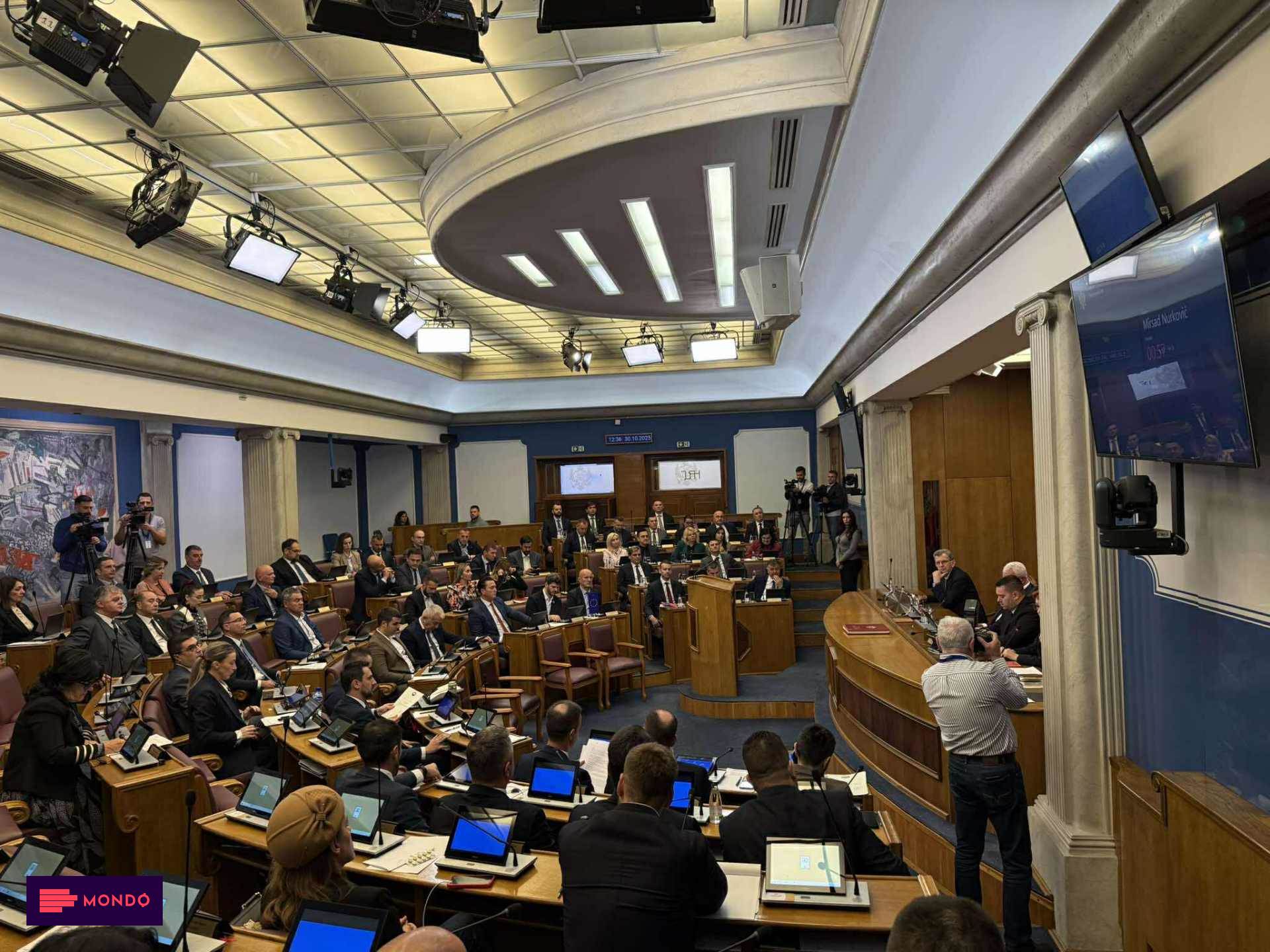 Jakšić Stojanović, Krapović, Šahmanović i Vujović danas odgovaraju na poslanička pitanja Info Jakšić Stojanović, Krapović, Šahmanović i Vujović danas odgovaraju na poslanička pitanja Info