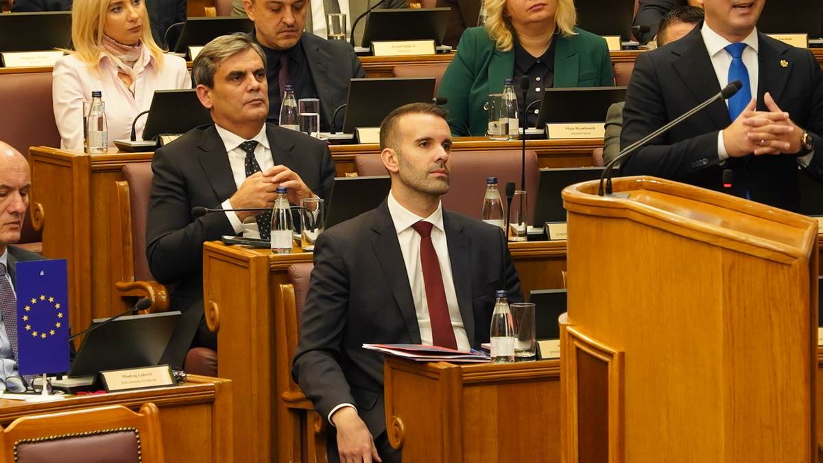 Spajić: Voleo bih da svi spustimo tenzije Info Spajić: Voleo bih da svi spustimo tenzije Info