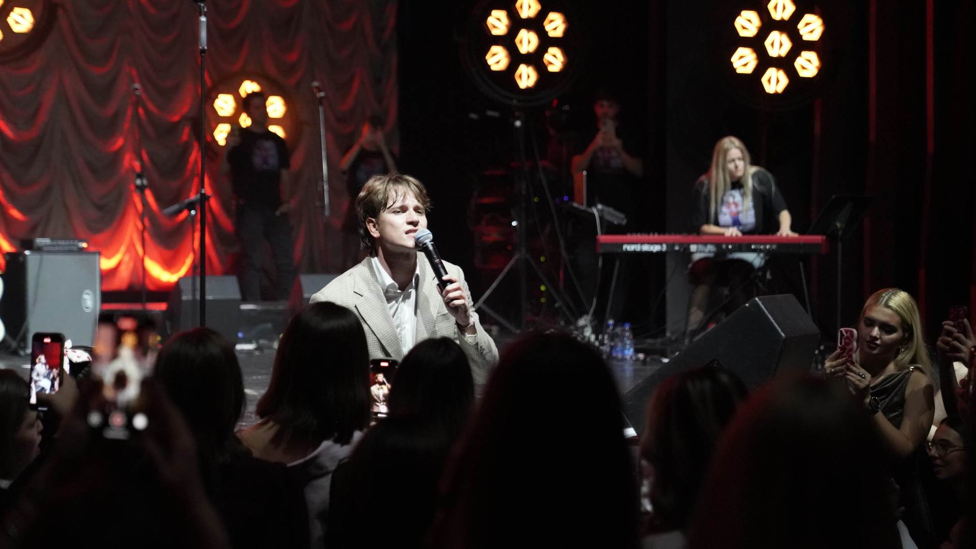  Jakov Jozinović odgovorio na prozivke da se "kiti tuđim perjem": Na grubi komentar JK imao da poruči 