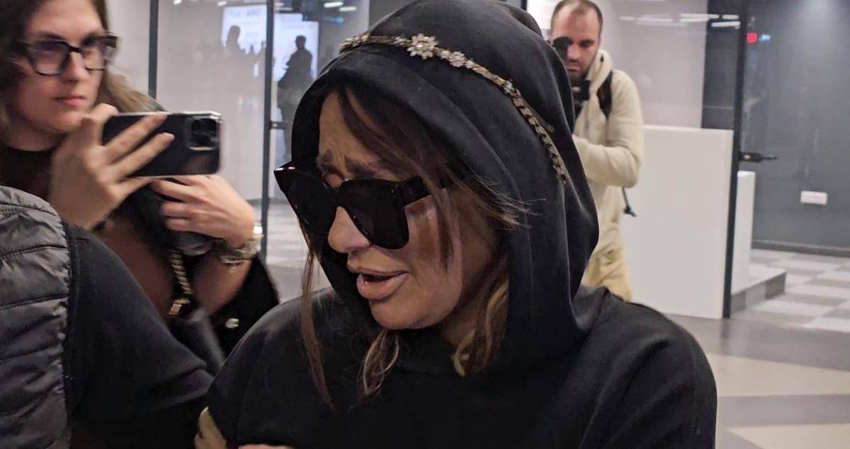  Ana Nikolić zbog Raleta otkačila prijatelje? Pjevačica posle skandala u Dubaiju njih krivi za proble 