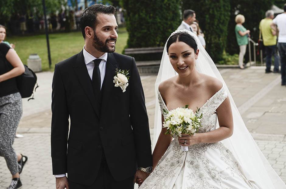  Aca Lukas prozvao Prijovićku  