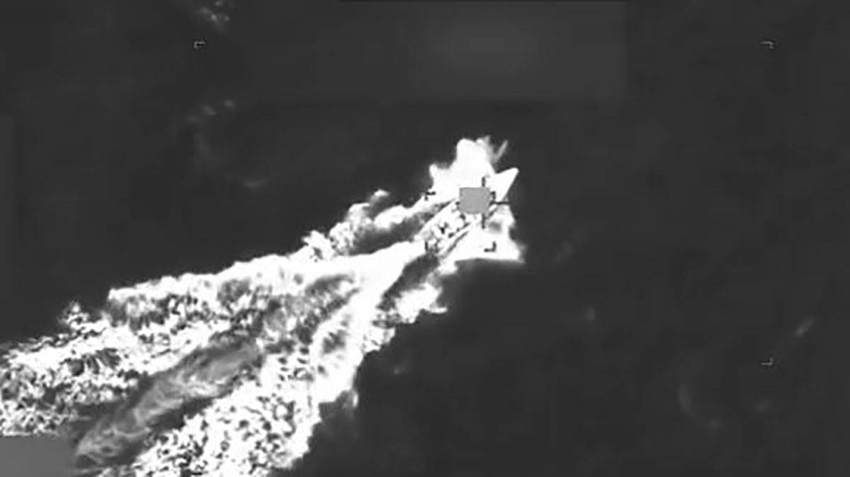  Američka vojska izvela je još jedan napad na plovilo u međunarodnim vodama na Karibima 