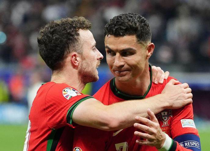 RONALDO KONAČNO OTKRIO ZAŠTO NIJE DOŠAO NA SAHRANU ŽOTE 