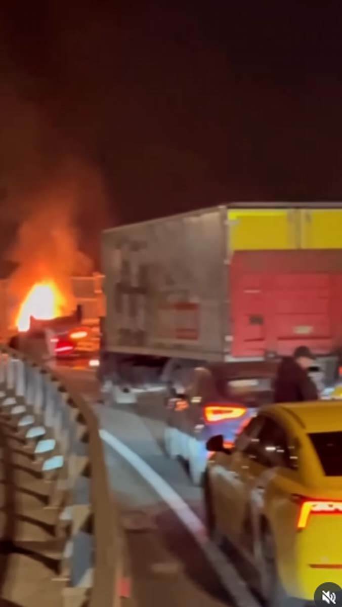  Biznismen iz Rusije izgoreo u svom lamborginiju: Jeziva nesreća u Moskvi (Foto) 