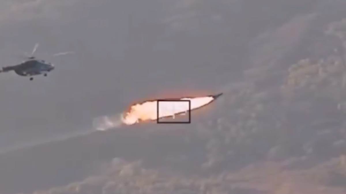  Ukrajinski helikopter spektakularno oborio ruski dron 