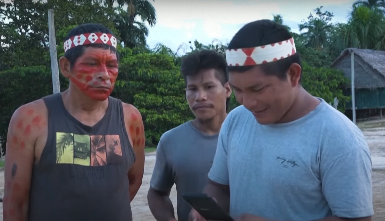  "Mi smo oni koji štite klimu, odbijamo da budemo žrtvovani": Brazilsko pleme blokiralo ulaz na klimatski samit 