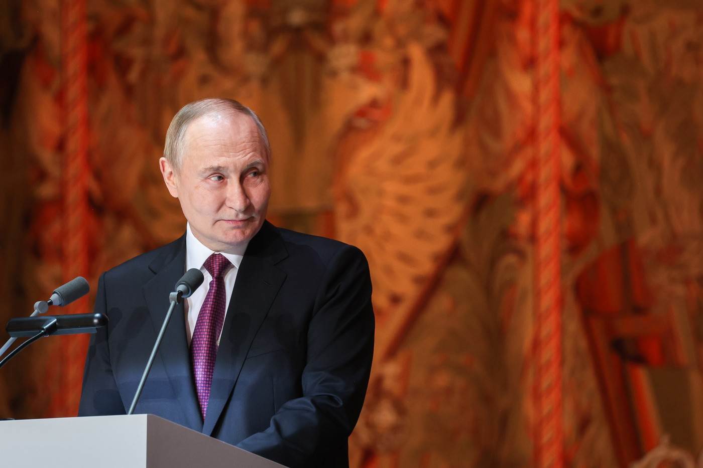  Modi prekršio protokol i iznenadio Putina na dočeku u Nju Delhiju 