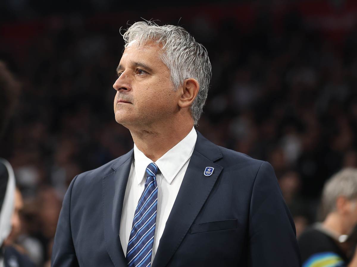  Efes se hitno oglasio zbog Igora Kokoškova 