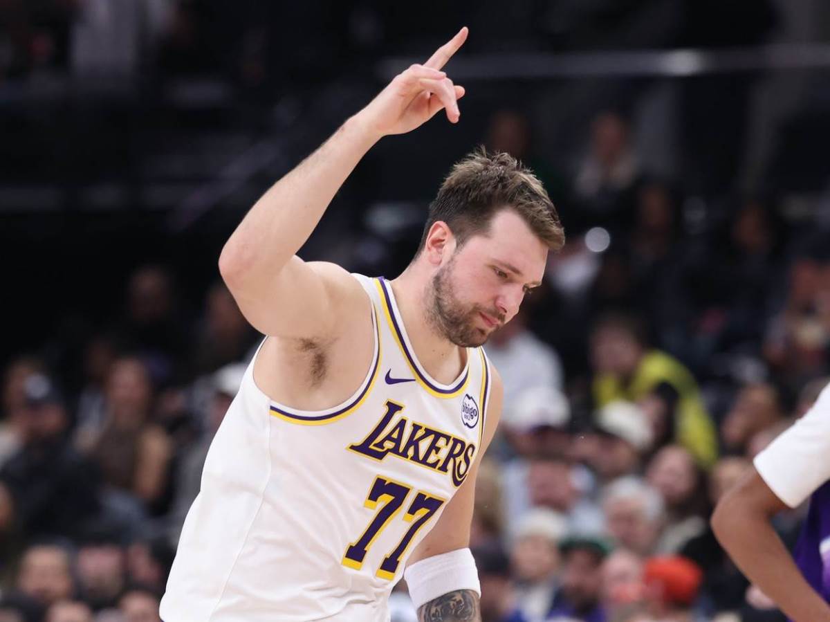  Lebron se vratio, ali sada je Luka gazda u LA-u: Poravnao Lejkerse sa Denverom, boriće se sa Jokićem 