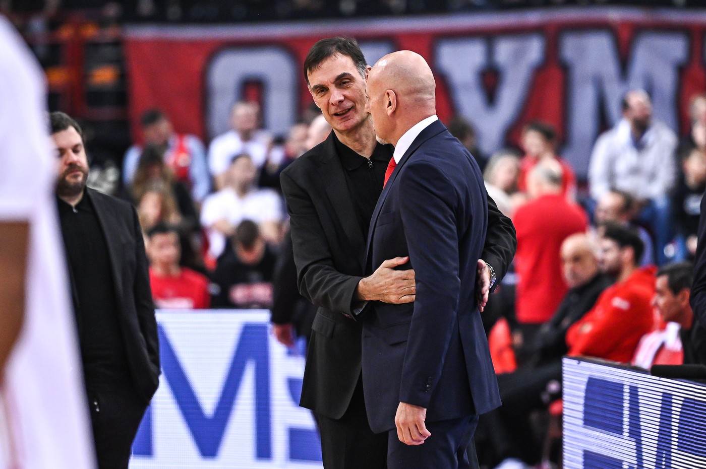  Navijači se okrenuli protiv Olimpijakosa, Barcokas već pred pregovaračkim stolom 