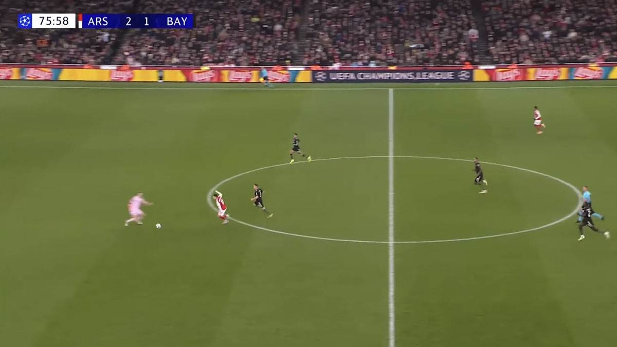   Nestvarna greška u Ligi šampiona, niko ne razumije šta je Nojer tamo tražio 