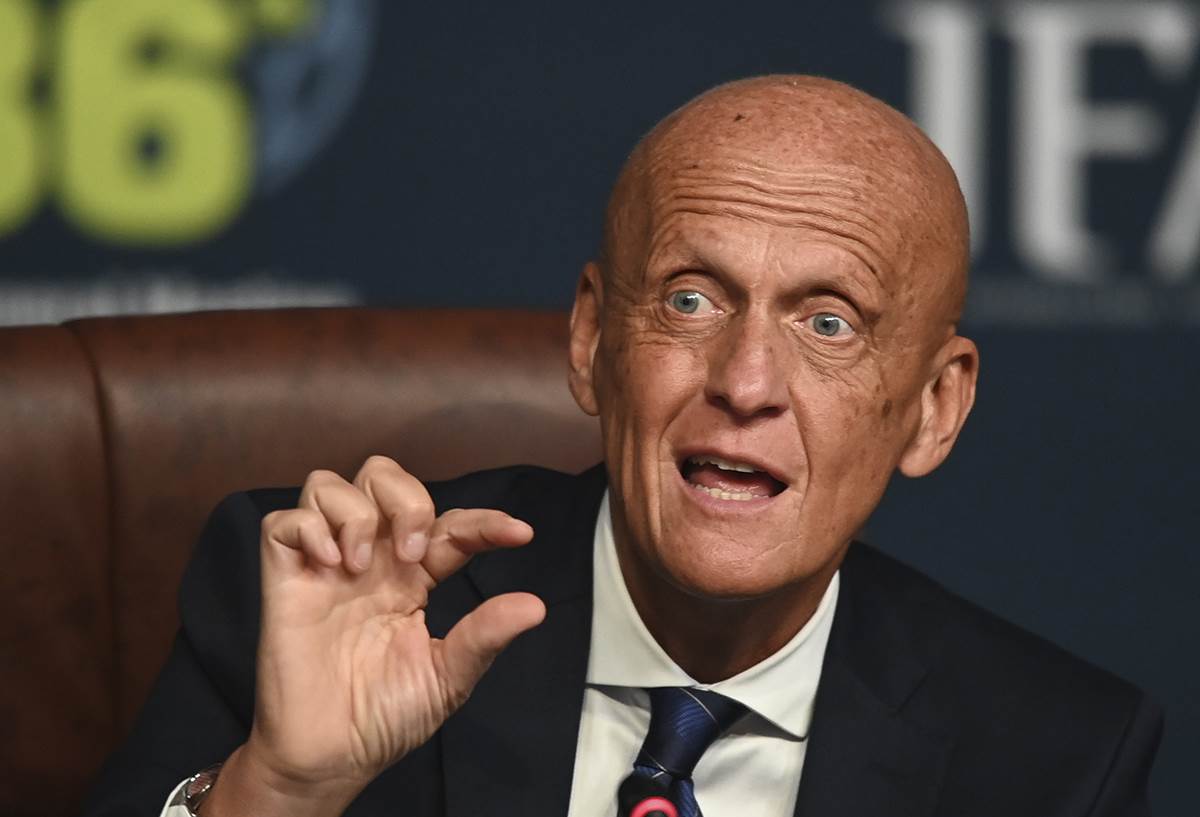  Mijenja se pravilo o VAR tehnologiji: Već je izazvalo mnogo polemike, ali FIFA insistira 