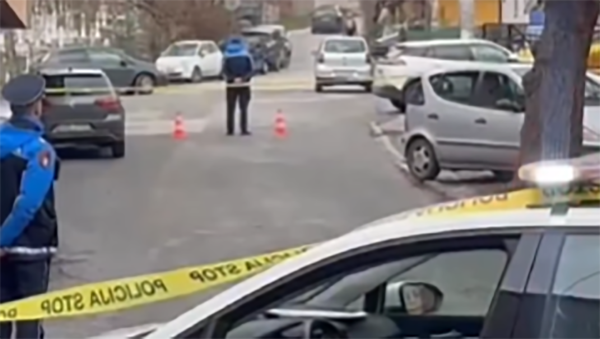  Pucnjava u blizini džamije u Sarajevu: Upucan muškarac (Video) 