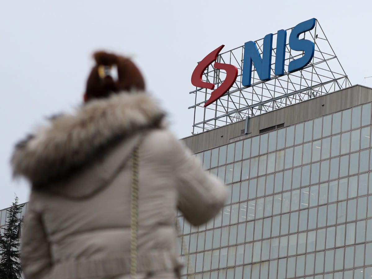  Srbija na ivici nestašice goriva?  