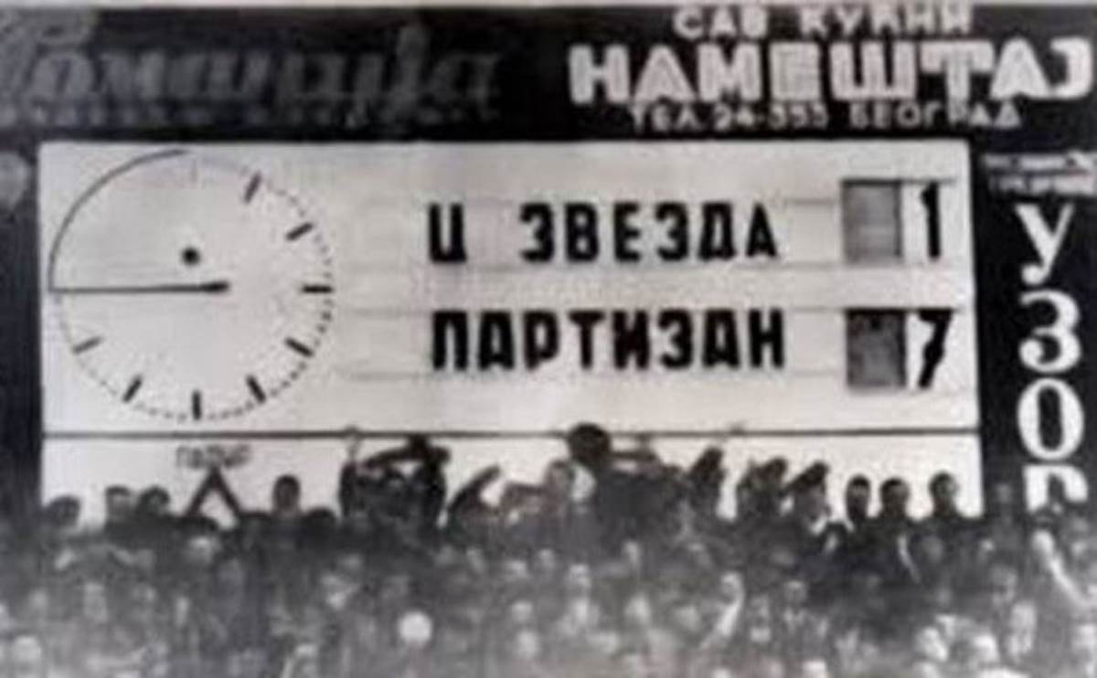  "Tako je Partizan postao Parni valjak": Crno-bijeli fotografijom iz 1953. pecnuli Crvenu zvezdu 
