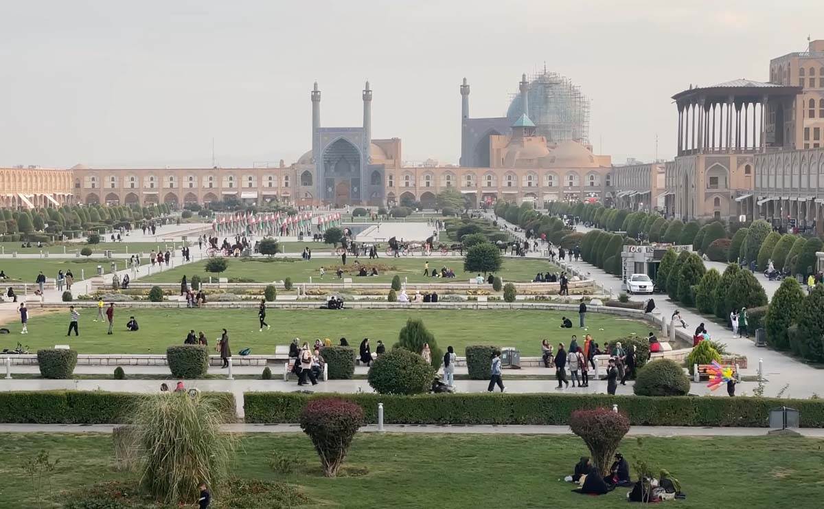  Iran podiže cijene subvencionisanog benzina prvi put od 2019. godine 