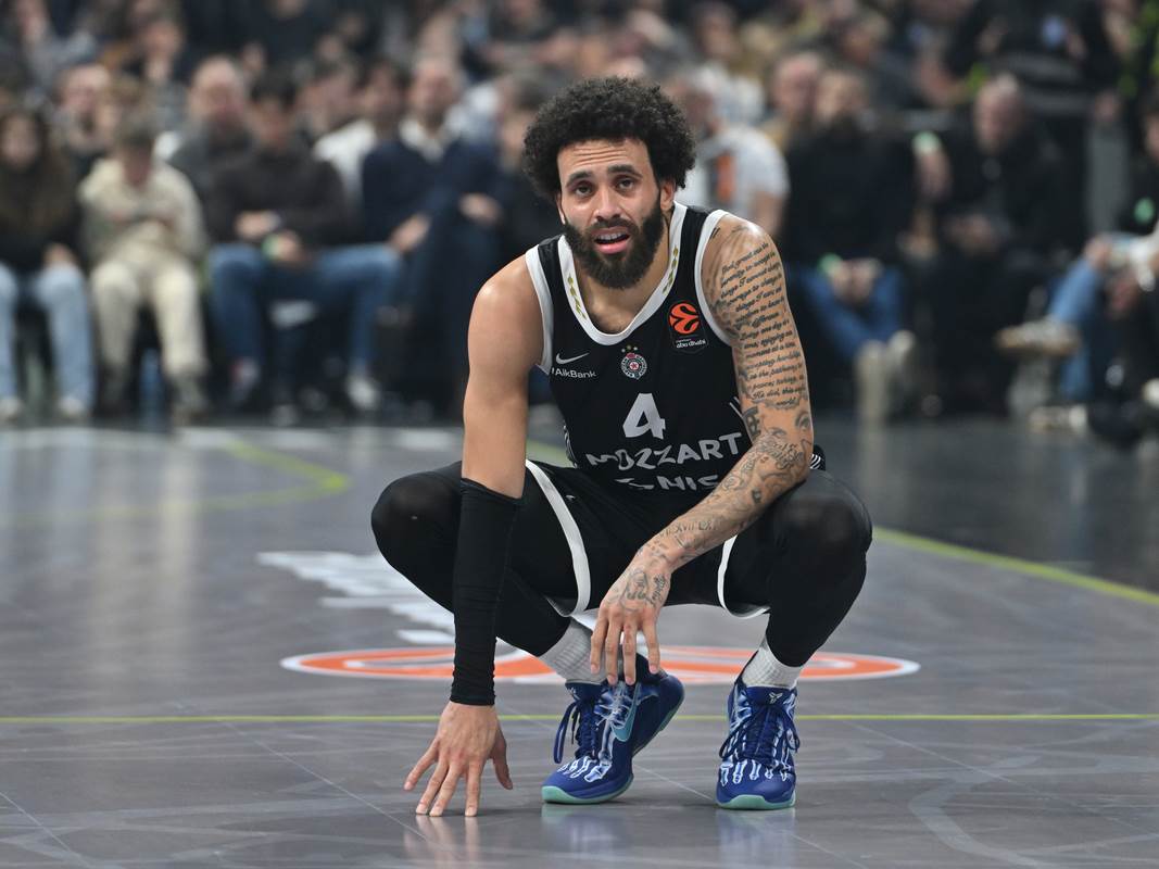  Vašington na srpskom poslao poruku grobarima 