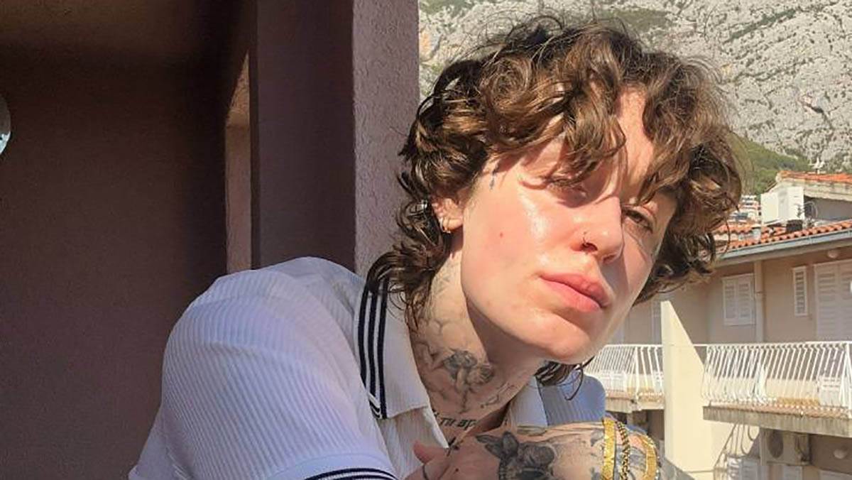  Hrvatska pjevačica diskvalifikovana sa "Dore" 