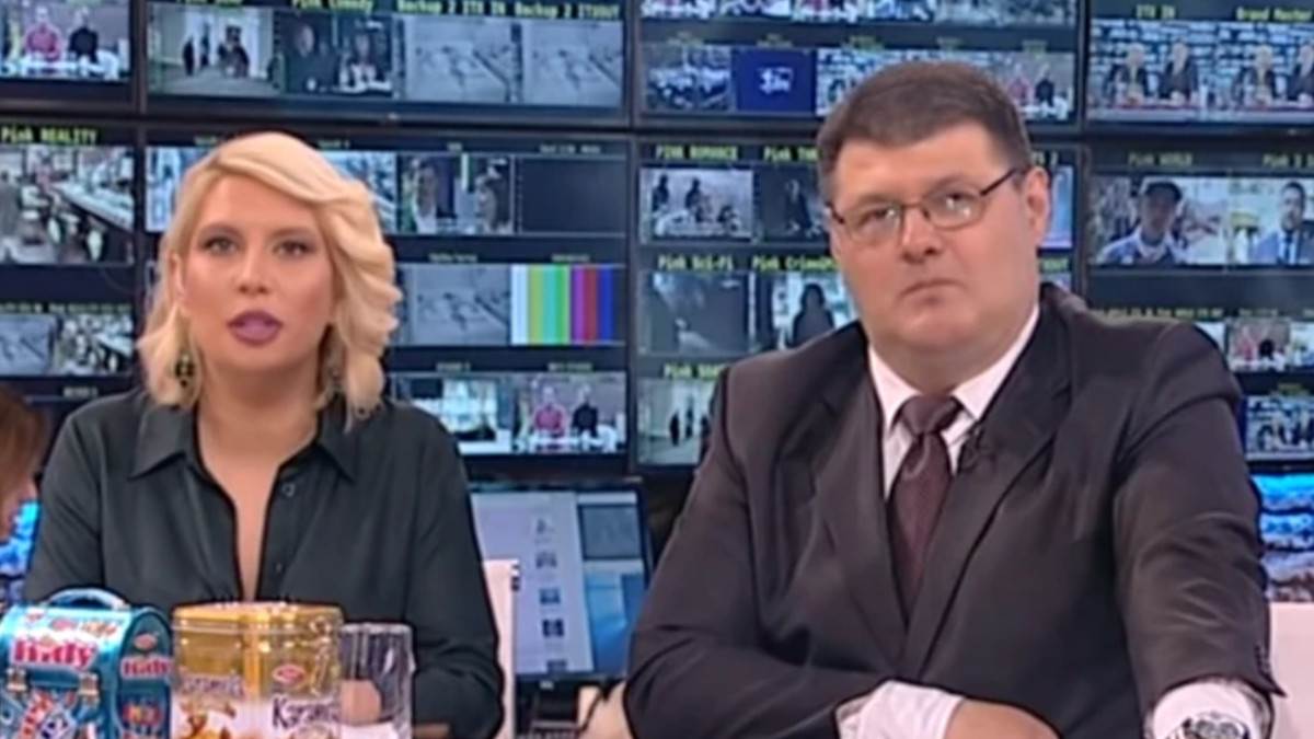  Sarapa otkrio da li Dea ide na trudničko 