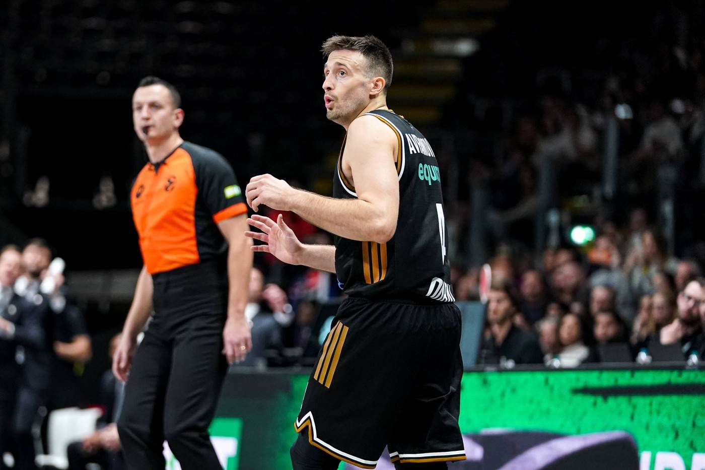  Vraća se Aleksa Avramović 