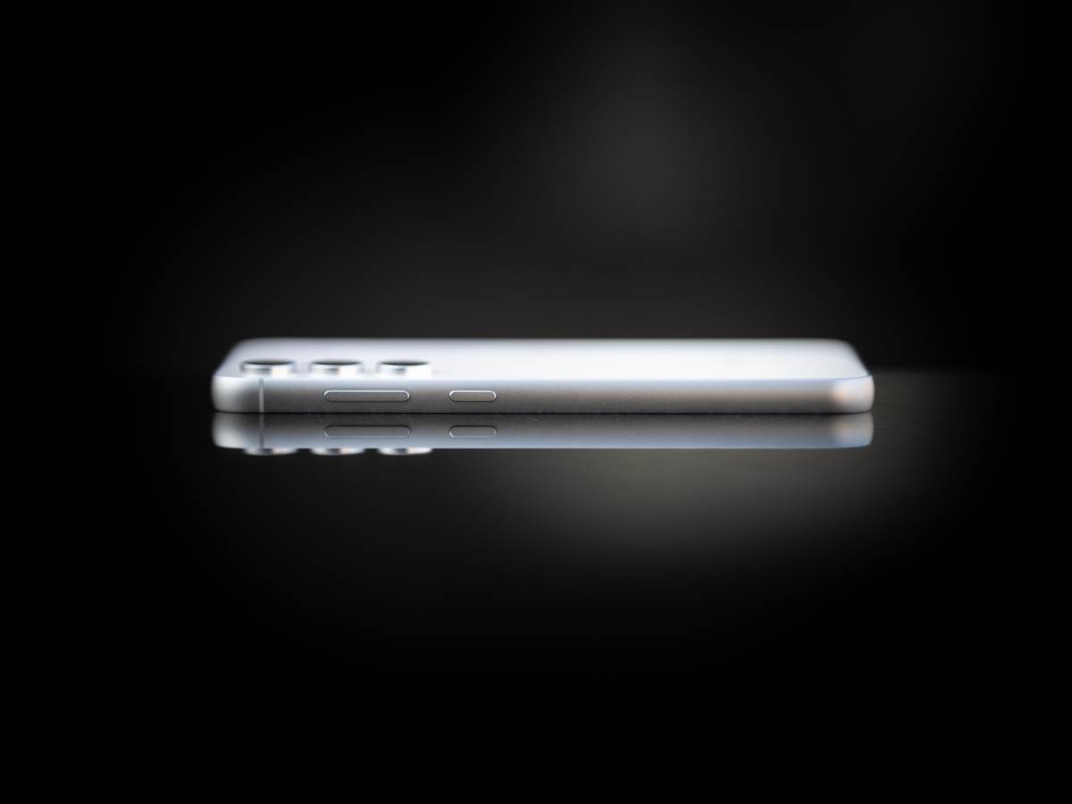  Policija tokom noći upala u fabriku kopija 