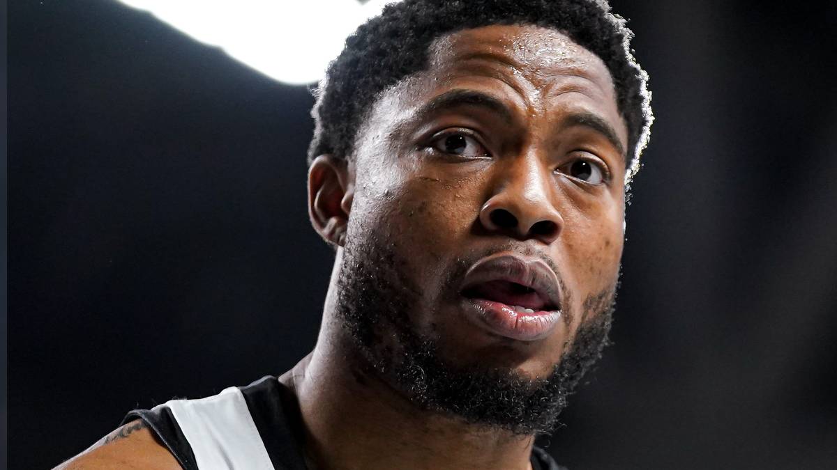  Tajrik Džons ide u Olimpijakos 