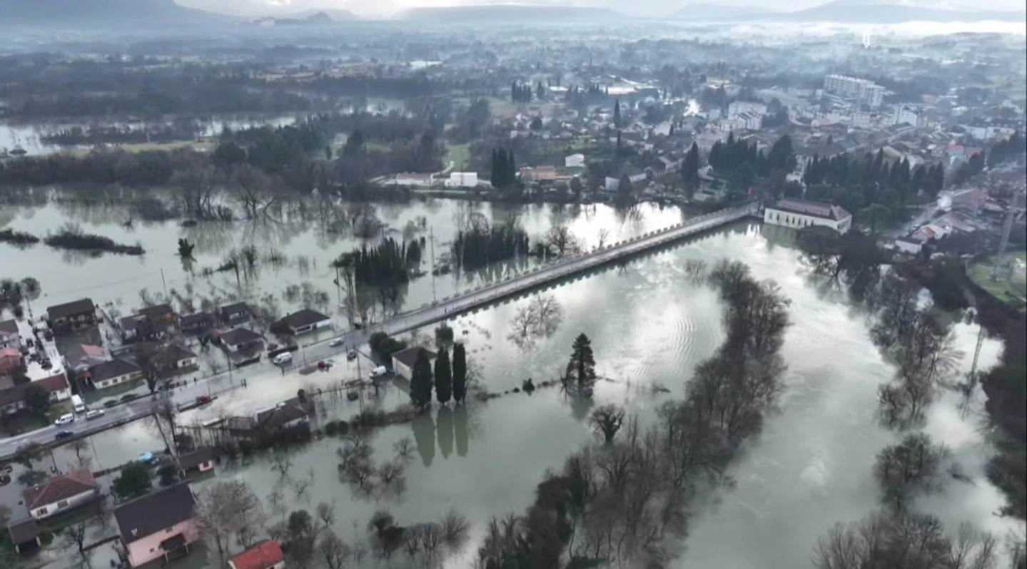  Opština Danilovgrad: Brojni putni pravci i dalje zatvoreni za saobraćaj  